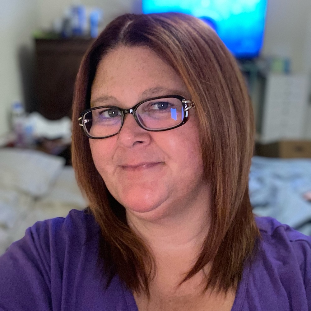 Meet your Posher, Mistie